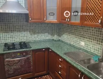 3-комнатная квартира, этаж 1 из 9, 73 м²