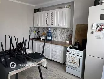 3-комнатная квартира, этаж 1 из 5, 84 м²