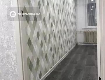 4-комнатная квартира, этаж 4 из 4, 87 м², на длительный срок