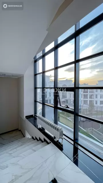 92.7 м², 3-комнатная квартира, этаж 3 из 3, 93 м², изображение - 35