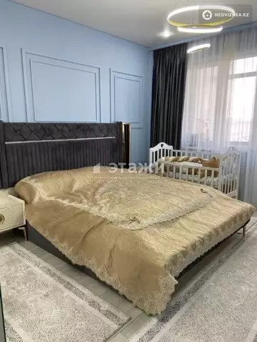 2-комнатная квартира, этаж 10 из 12, 70 м²
