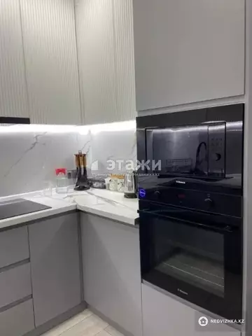 70 м², 2-комнатная квартира, этаж 10 из 12, 70 м², изображение - 5