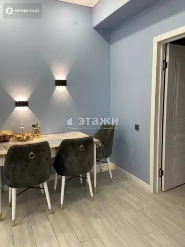 70 м², 2-комнатная квартира, этаж 10 из 12, 70 м², изображение - 6