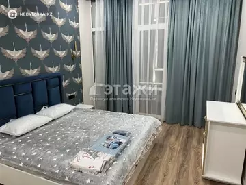 2-комнатная квартира, этаж 2 из 12, 70 м²