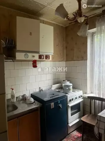 2-комнатная квартира, этаж 3 из 5, 43 м²