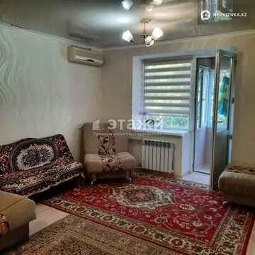 1-комнатная квартира, этаж 3 из 4, 31 м²