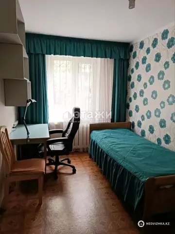 3-комнатная квартира, этаж 1 из 5, 62 м²