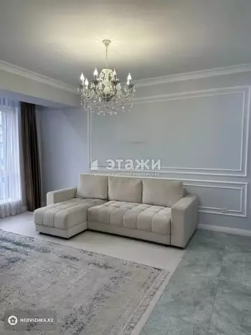 2-комнатная квартира, этаж 3 из 13, 53 м²
