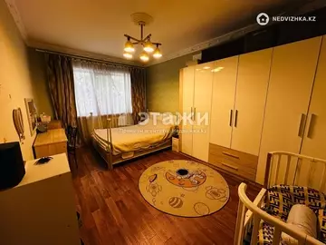 2-комнатная квартира, этаж 3 из 5, 61 м²