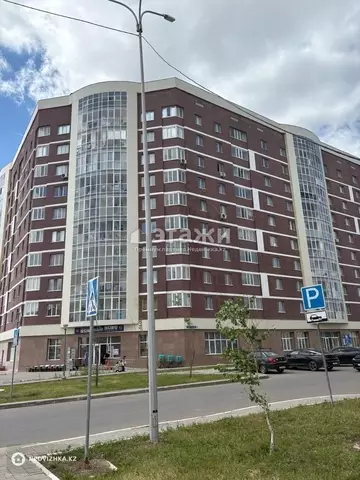 3-комнатная квартира, этаж 7 из 9, 93 м²