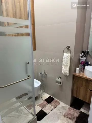3-комнатная квартира, этаж 7 из 17, 103 м²