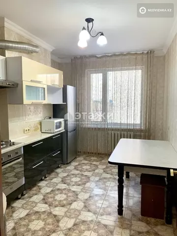 2-комнатная квартира, этаж 9 из 12, 65 м²