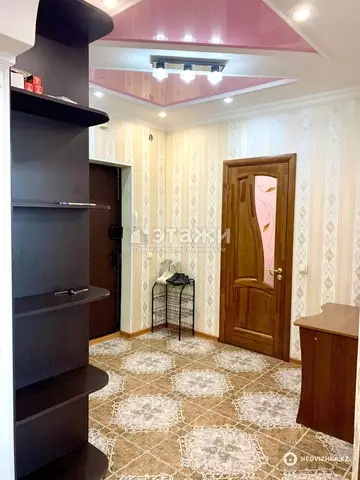 2-комнатная квартира, этаж 9 из 12, 65 м²