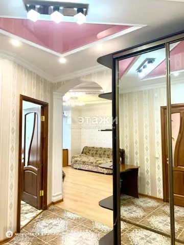 2-комнатная квартира, этаж 9 из 12, 65 м²