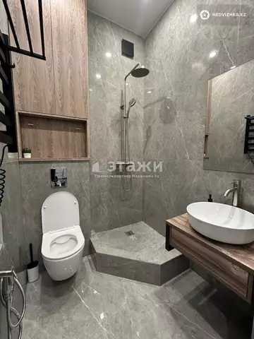 2-комнатная квартира, этаж 2 из 6, 68 м²