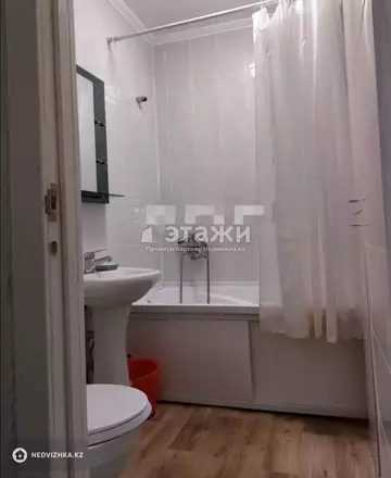 1-комнатная квартира, этаж 3 из 5, 27 м²