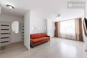 2-комнатная квартира, этаж 2 из 14, 61 м²