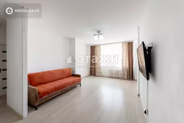 2-комнатная квартира, этаж 2 из 14, 61 м²