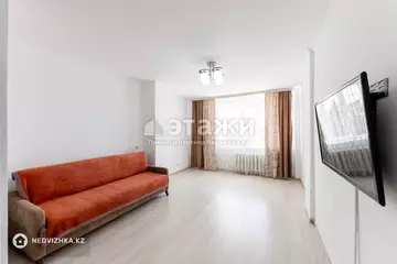 2-комнатная квартира, этаж 2 из 14, 61 м²