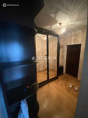 2-комнатная квартира, этаж 1 из 9, 59 м²