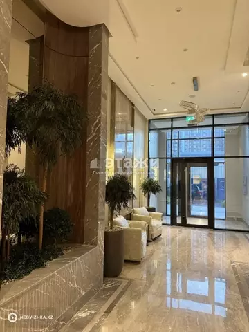 2-комнатная квартира, этаж 6 из 12, 52 м²