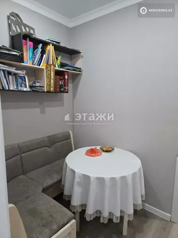 2-комнатная квартира, этаж 9 из 9, 41 м²