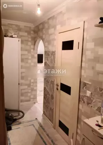 2-комнатная квартира, этаж 3 из 5, 46 м²