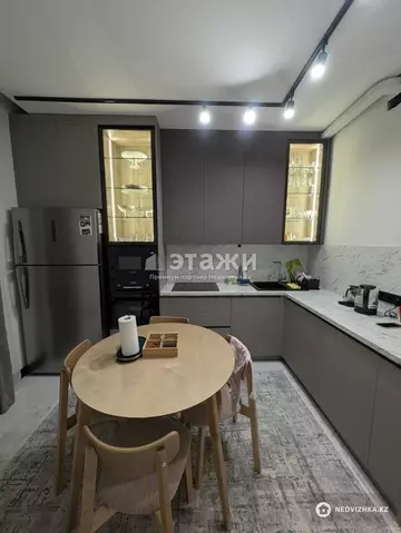 3-комнатная квартира, этаж 9 из 10, 105 м²