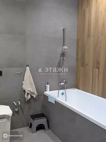 3-комнатная квартира, этаж 9 из 10, 105 м²
