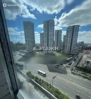 4-комнатная квартира, этаж 12 из 18, 118 м²