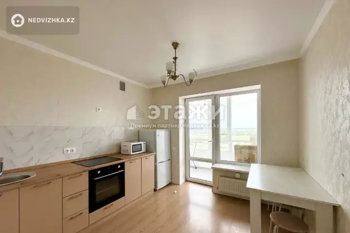 38 м², 1-комнатная квартира, этаж 3 из 9, 38 м², изображение - 1
