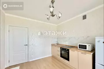 1-комнатная квартира, этаж 3 из 9, 38 м²