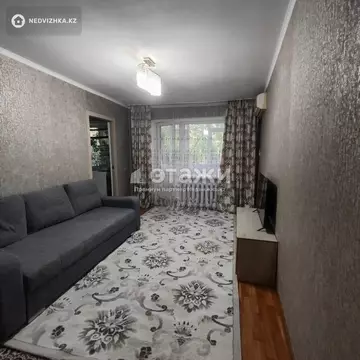 2-комнатная квартира, этаж 3 из 3, 42 м²