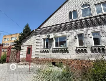 6-комнатный дом, 277 м²