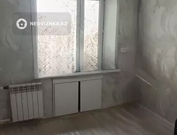 1-комнатная квартира, этаж 3 из 5, 30 м²