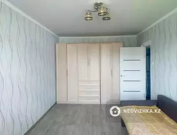 1-комнатная квартира, этаж 2 из 5, 35 м²