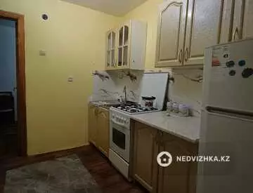 2-комнатная квартира, этаж 8 из 9, 50 м²