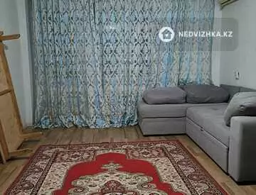 2-комнатная квартира, этаж 8 из 9, 50 м²
