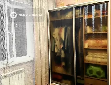 3-комнатная квартира, этаж 3 из 5, 61 м²