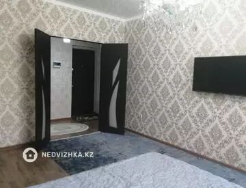 1-комнатная квартира, этаж 2 из 9, 45 м²