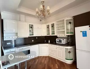 3-комнатная квартира, этаж 7 из 5, 123 м²