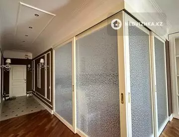 3-комнатная квартира, этаж 7 из 5, 123 м²