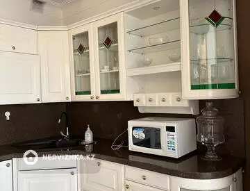 3-комнатная квартира, этаж 7 из 5, 123 м²