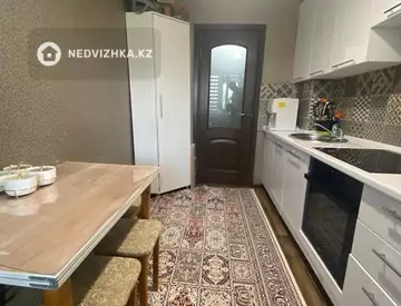 2-комнатная квартира, этаж 4 из 12, 57 м²