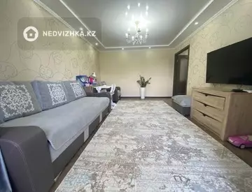 2-комнатная квартира, этаж 4 из 12, 57 м²