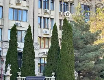173 м², 4-комнатная квартира, этаж 2 из 5, 173 м², изображение - 37