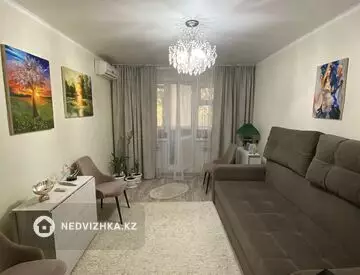 2-комнатная квартира, этаж 3 из 5, 45 м²