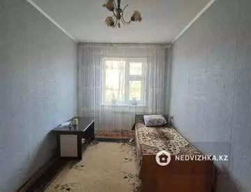 4-комнатная квартира, этаж 2 из 5, 63 м²