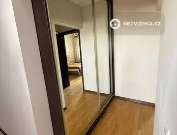 2-комнатная квартира, этаж 9 из 9, 56 м²