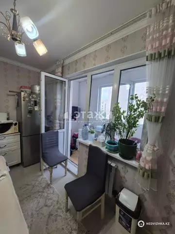 1-комнатная квартира, этаж 3 из 5, 45 м²